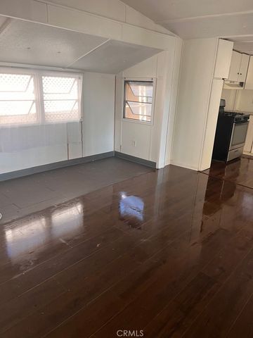 16473 Green Tree Boulevard, San Bernardino, CA 92395
