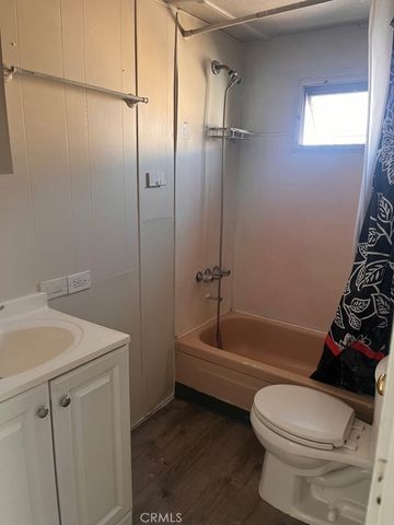16473 Green Tree Boulevard, San Bernardino, CA 92395