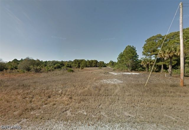 450 Mallory AVE S, Lehigh Acres, FL 33974