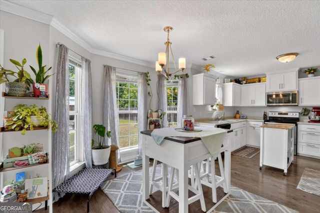 724 Waterlily Court, Hinesville, GA 31313
