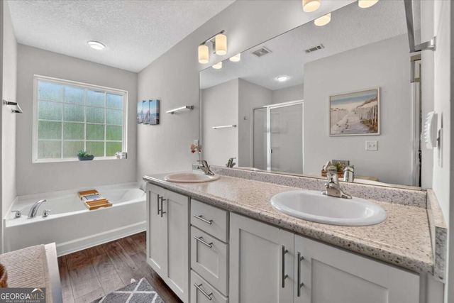724 Waterlily Court, Hinesville, GA 31313