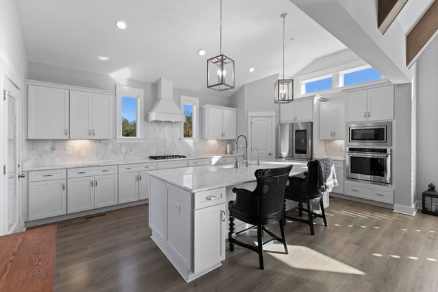 3231 Bradfield Dr, Nolensville, TN 37135