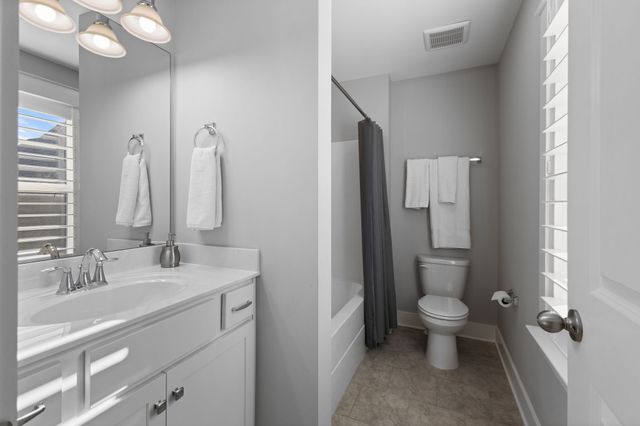 3231 Bradfield Dr, Nolensville, TN 37135