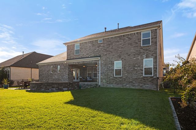 3231 Bradfield Dr, Nolensville, TN 37135