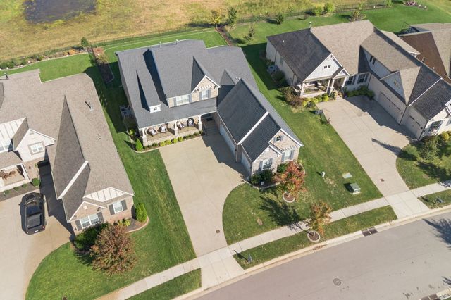 3231 Bradfield Dr, Nolensville, TN 37135