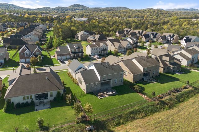 3231 Bradfield Dr, Nolensville, TN 37135