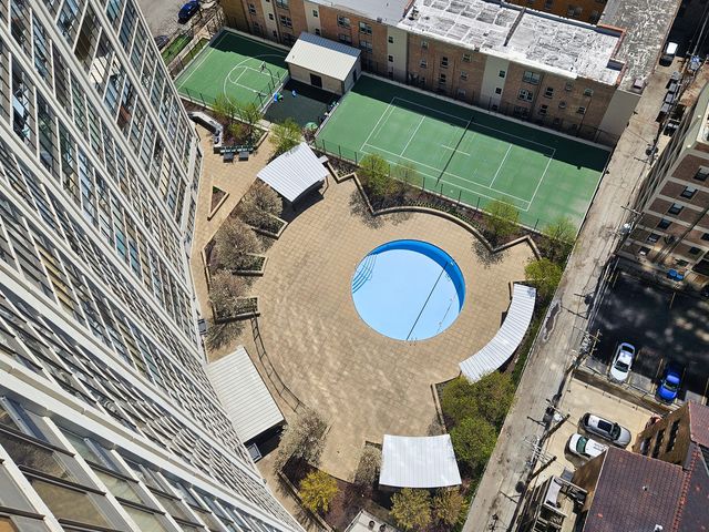 3930 N Pine Grove Avenue 2501, Chicago, IL 60613