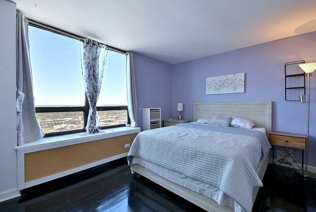 3930 N Pine Grove Avenue 2501, Chicago, IL 60613