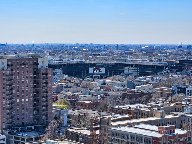 3930 N Pine Grove Avenue 2501, Chicago, IL 60613