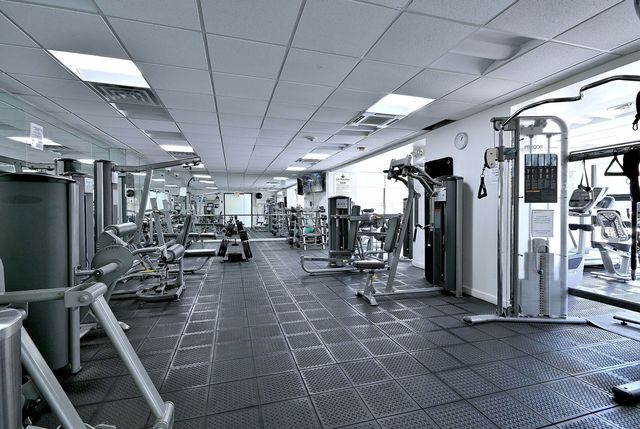 3930 N Pine Grove Avenue 2501, Chicago, IL 60613