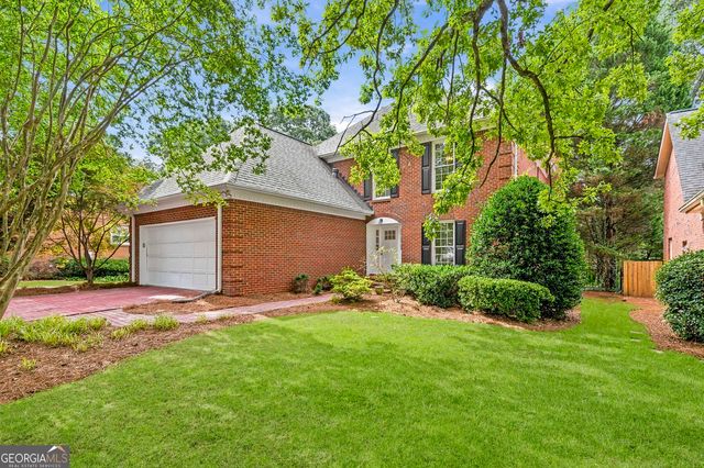579 N Palisades Circle SE, Marietta, GA 30067