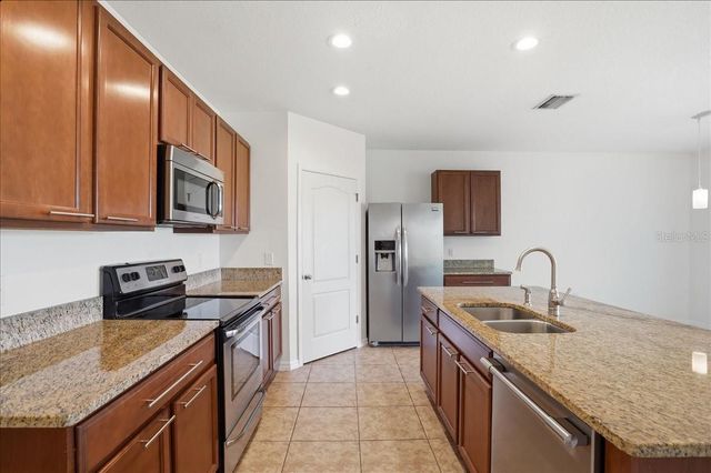 15769 HIGH BELL PLACE, Bradenton, FL 34212