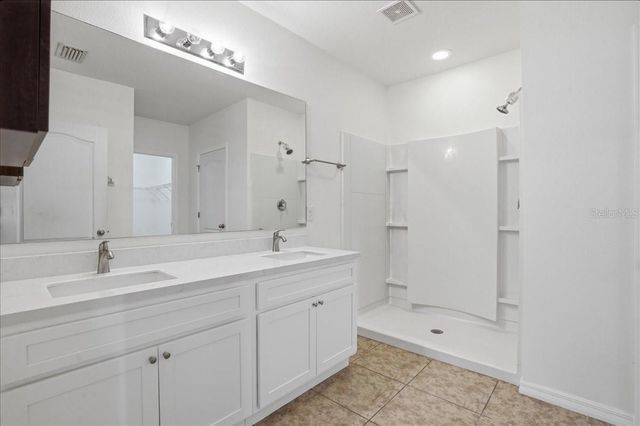 15769 HIGH BELL PLACE, Bradenton, FL 34212