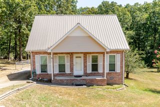 127 Sherron Dr, Dickson, TN 37055