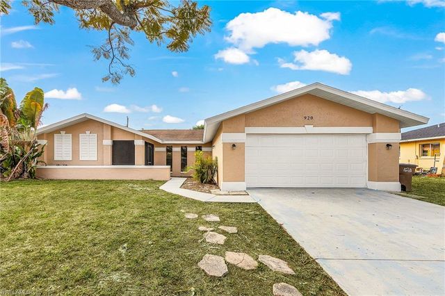 920 SE 21st ST, Cape Coral, FL 33990