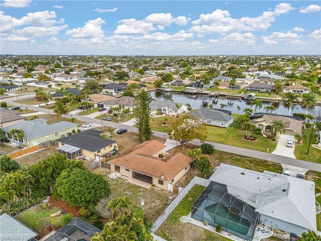 920 SE 21st ST, Cape Coral, FL 33990