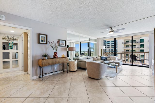3400 N Ocean Drive 1004, Singer Island, FL 33404