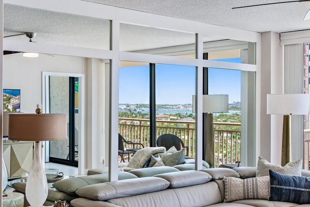 3400 N Ocean Drive 1004, Singer Island, FL 33404