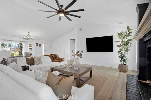 15454 Tuscola, Apple Valley, CA 92307