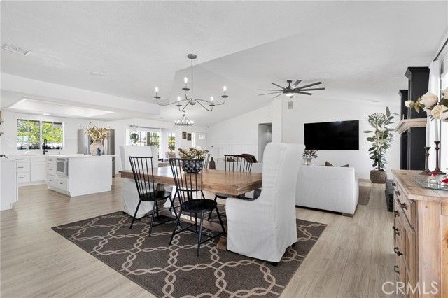 15454 Tuscola, Apple Valley, CA 92307