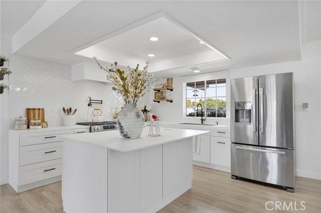 15454 Tuscola, Apple Valley, CA 92307