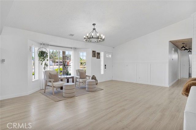 15454 Tuscola, Apple Valley, CA 92307