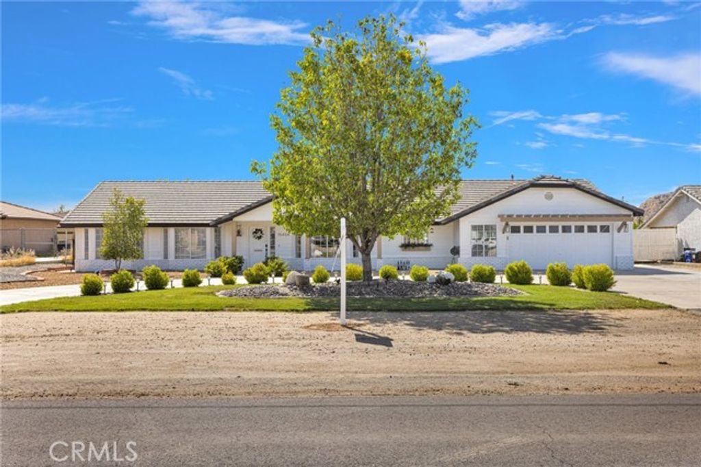 15454 Tuscola, Apple Valley, CA 92307
