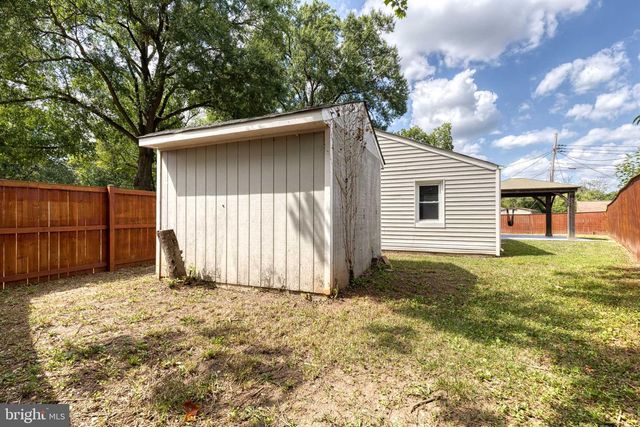 1716 MANNING, Glen Burnie, MD 21061