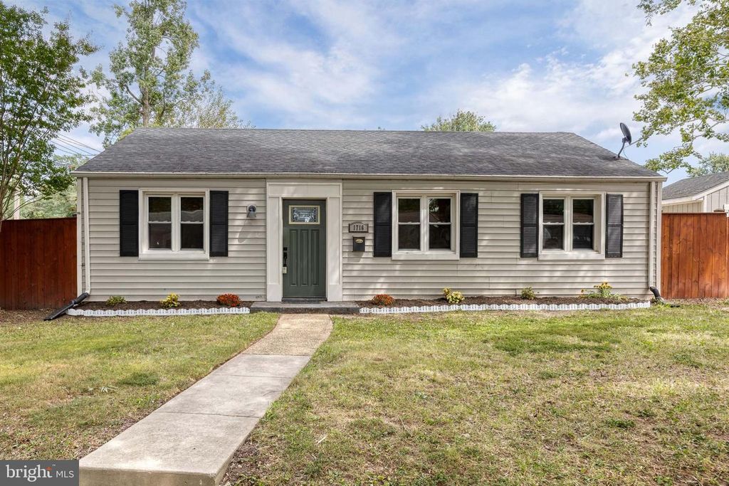 1716 MANNING, Glen Burnie, MD 21061