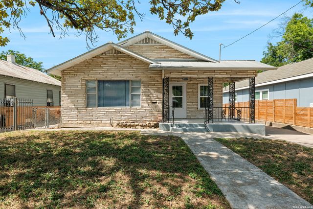 2727 E HOUSTON ST, San Antonio, TX 78202