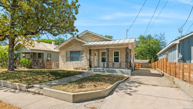 2727 E HOUSTON ST, San Antonio, TX 78202