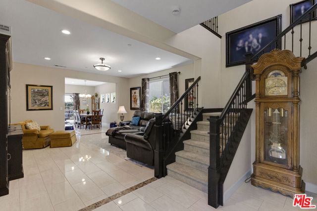 14058 Burdock Drive, Moorpark, CA 93021
