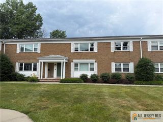 37 Judson Street 10A, Edison, NJ 08837