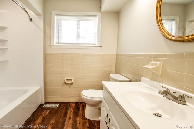 20053 HOMELAND Street, Roseville, MI 48066