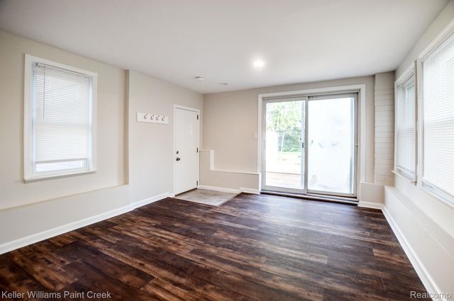 20053 HOMELAND Street, Roseville, MI 48066