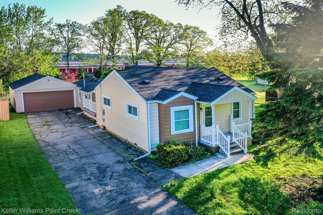 20053 HOMELAND Street, Roseville, MI 48066