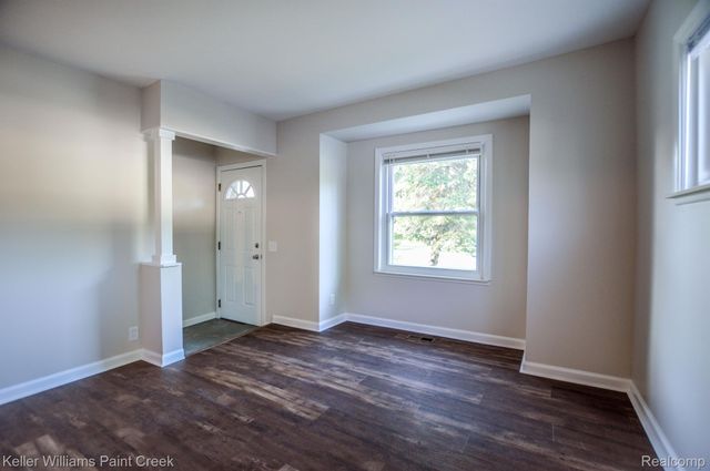 20053 HOMELAND Street, Roseville, MI 48066