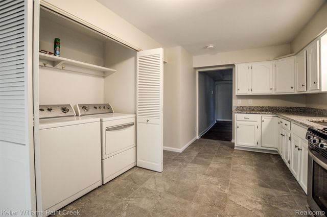 20053 HOMELAND Street, Roseville, MI 48066