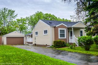 20053 HOMELAND Street, Roseville, MI 48066