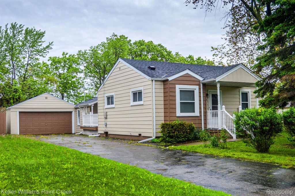 20053 HOMELAND Street, Roseville, MI 48066