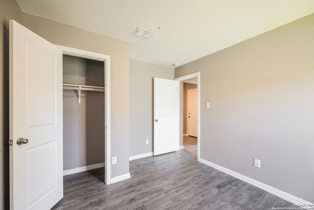 3343 Martin Luther King, San Antonio, TX 78220