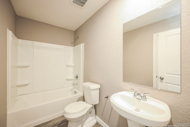 3343 Martin Luther King, San Antonio, TX 78220