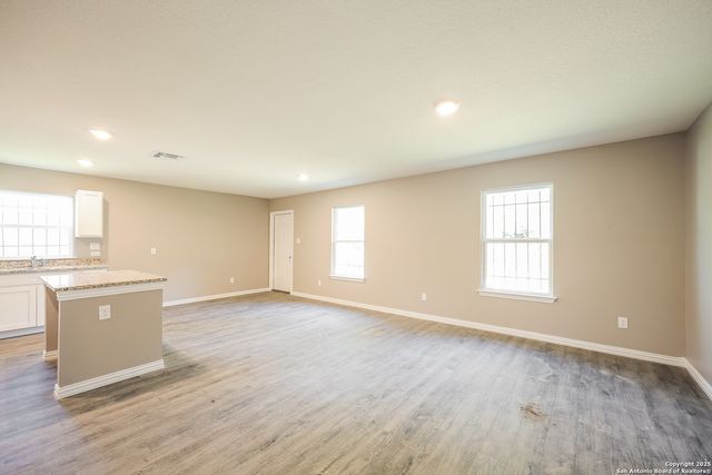 3343 Martin Luther King, San Antonio, TX 78220