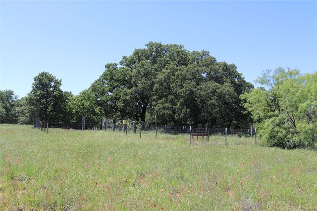 120 Acres Deer Creek Rd, Henrietta, TX 76365