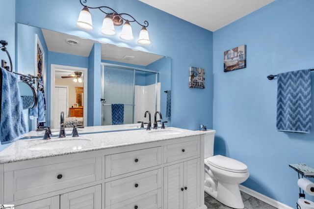 156 Zimmerman Drive, Inman, SC 29349