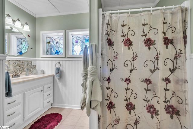 156 Zimmerman Drive, Inman, SC 29349