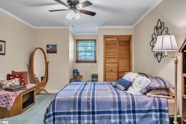 156 Zimmerman Drive, Inman, SC 29349