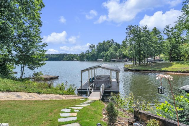 156 Zimmerman Drive, Inman, SC 29349
