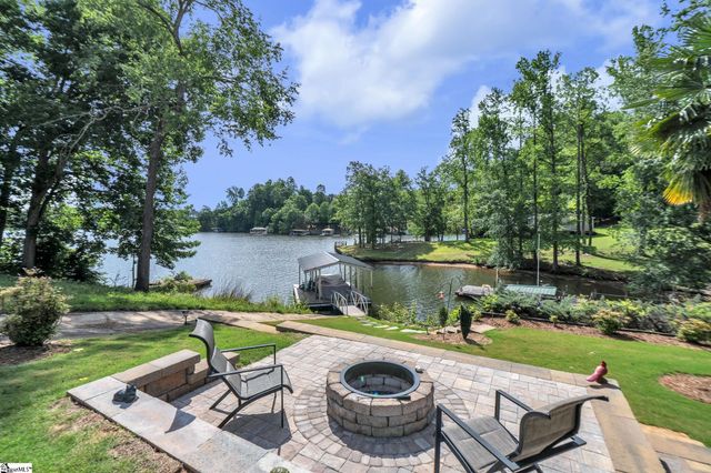 156 Zimmerman Drive, Inman, SC 29349
