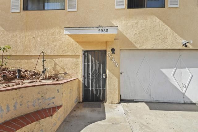 5088 Elkhart St, San Diego, CA 92105